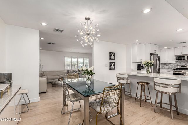 1708 E MCLELLAN Boulevard, Phoenix, AZ 85016