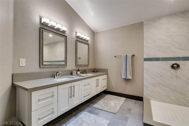1909 Blackpool Circle, Las Vegas, NV 89128