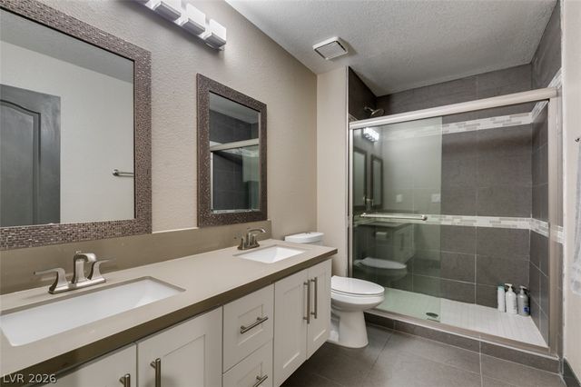 1909 Blackpool Circle, Las Vegas, NV 89128