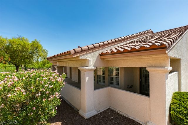 1909 Blackpool Circle, Las Vegas, NV 89128