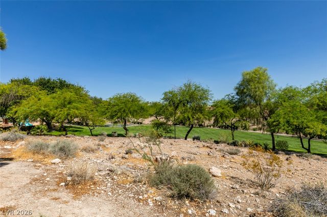 1909 Blackpool Circle, Las Vegas, NV 89128