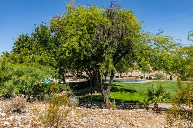 1909 Blackpool Circle, Las Vegas, NV 89128