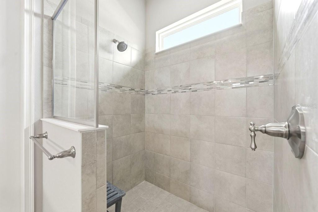 Image 17 of property listing at 246 AZURE MIST WAY, Daytona Beach, FL 32124
