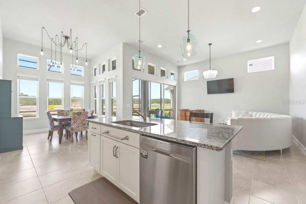Image 26 of property listing at 246 AZURE MIST WAY, Daytona Beach, FL 32124