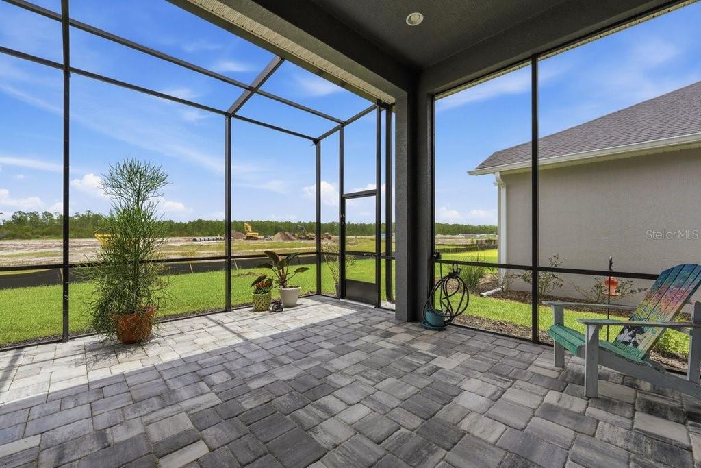 Image 31 of property listing at 246 AZURE MIST WAY, Daytona Beach, FL 32124