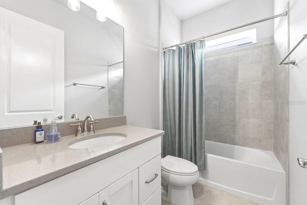 Image 10 of property listing at 246 AZURE MIST WAY, Daytona Beach, FL 32124