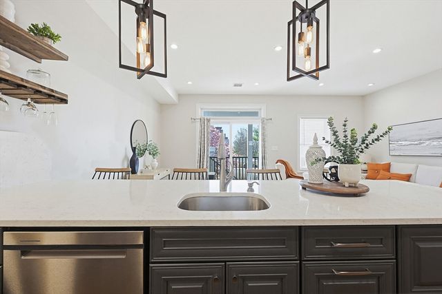 45-47 Horace Street 2, Boston, MA 02128