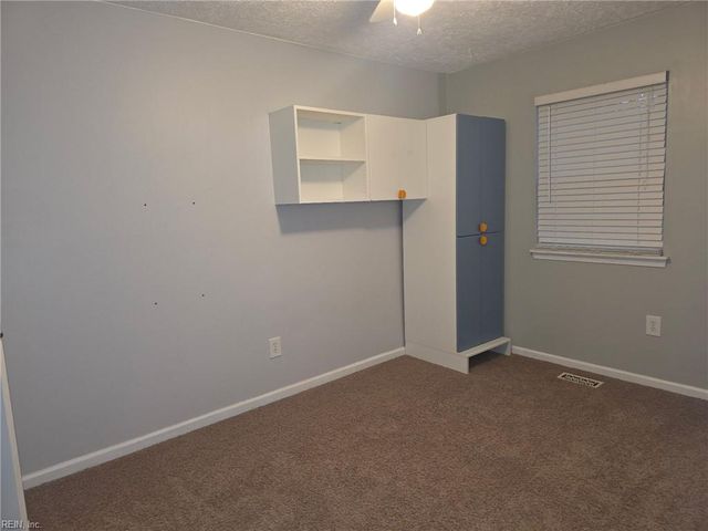 1687 Skiffes BLVD, Williamsburg, VA 23185