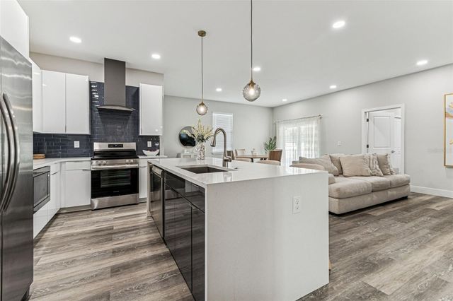 7505 N ROME AVENUE, Tampa, FL 33604