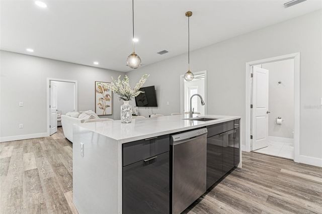 7505 N ROME AVENUE, Tampa, FL 33604