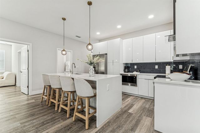 7505 N ROME AVENUE, Tampa, FL 33604