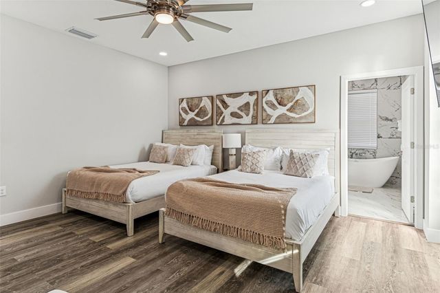 7505 N ROME AVENUE, Tampa, FL 33604