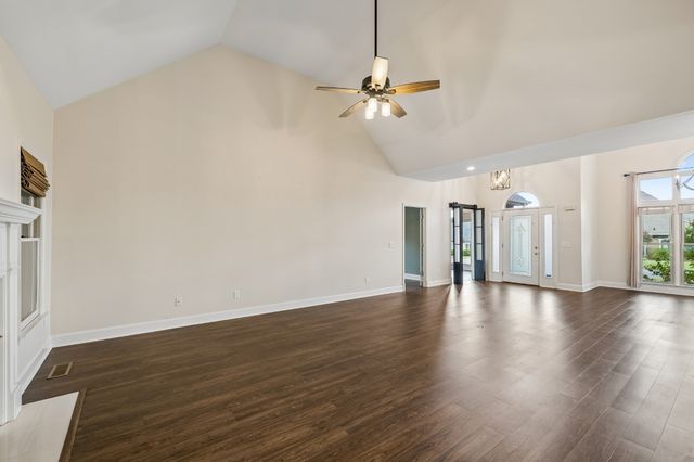 411 Liberty Dr, Smyrna, TN 37167