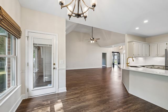 411 Liberty Dr, Smyrna, TN 37167
