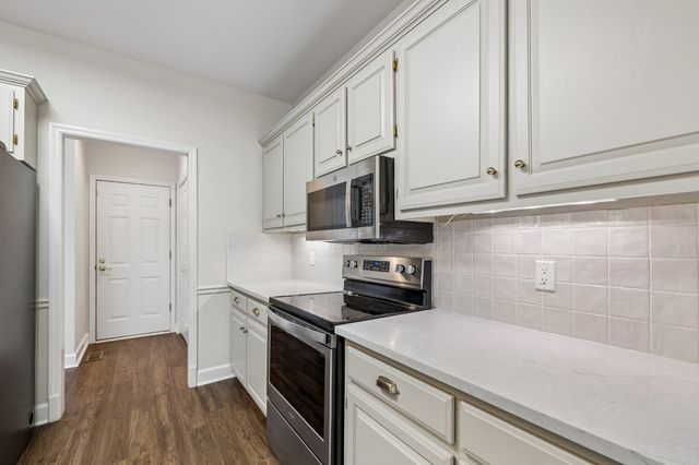 411 Liberty Dr, Smyrna, TN 37167