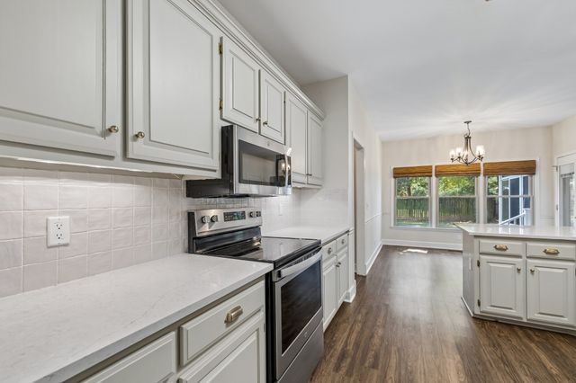 411 Liberty Dr, Smyrna, TN 37167