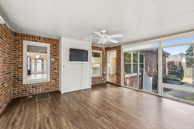 411 Liberty Dr, Smyrna, TN 37167