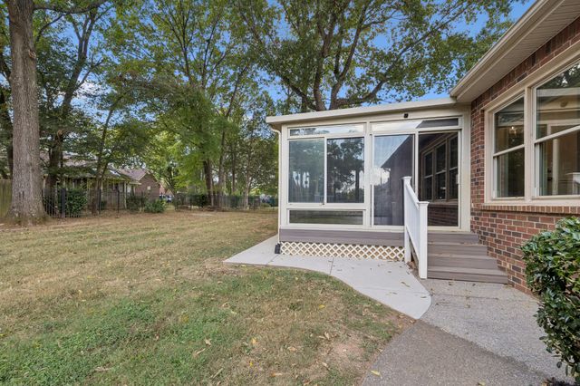 411 Liberty Dr, Smyrna, TN 37167