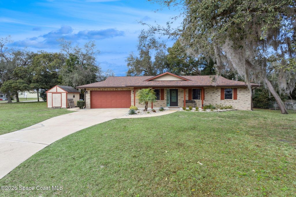 150 Serena Road, Debary, FL 32713