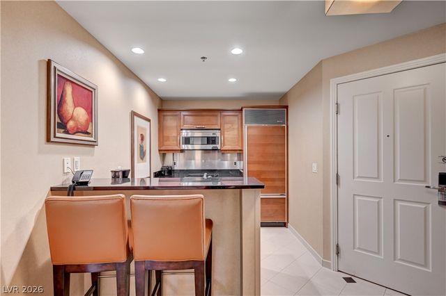 125 East HARMON Avenue 3419 & 3421, Las Vegas, NV 89109