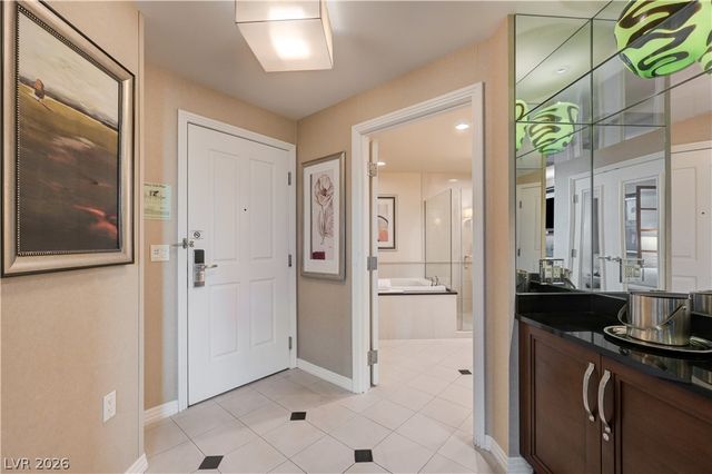 125 East HARMON Avenue 3419 & 3421, Las Vegas, NV 89109