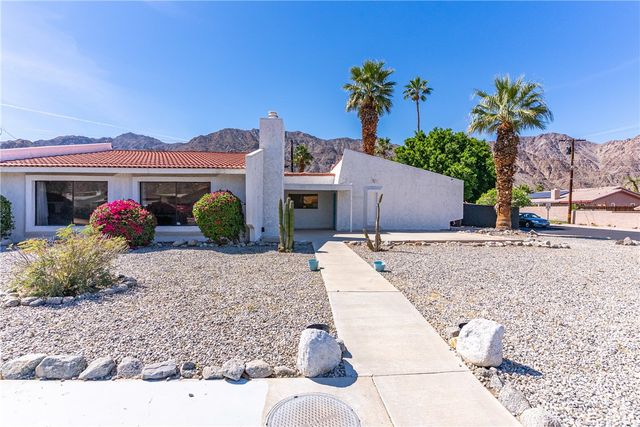 52745 Avenida Obregon, La Quinta, CA 92253