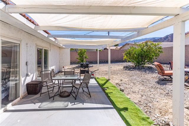 52745 Avenida Obregon, La Quinta, CA 92253