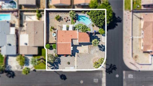 52745 Avenida Obregon, La Quinta, CA 92253