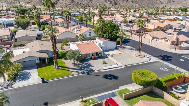 52745 Avenida Obregon, La Quinta, CA 92253