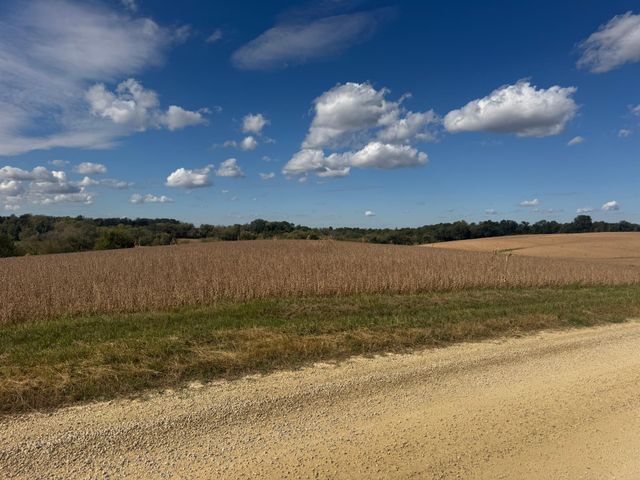 58869 Cty Road 71, Mazeppa Twp, MN 55956