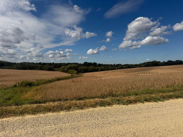 58869 Cty Road 71, Mazeppa Twp, MN 55956