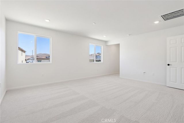 4671 Swan Avenue, Lake Elsinore, CA 92530