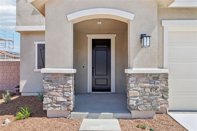 4671 Swan Avenue, Lake Elsinore, CA 92530