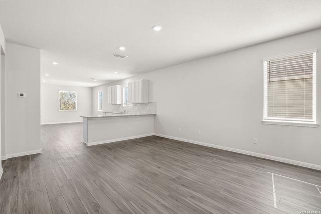 8406 Smithers Avenue, San Antonio, TX 78252