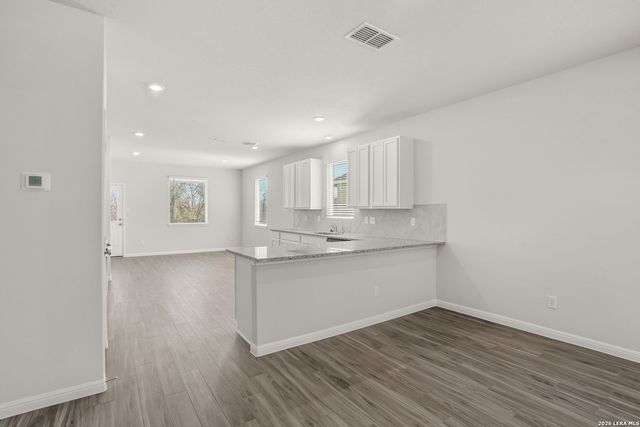 8406 Smithers Avenue, San Antonio, TX 78252