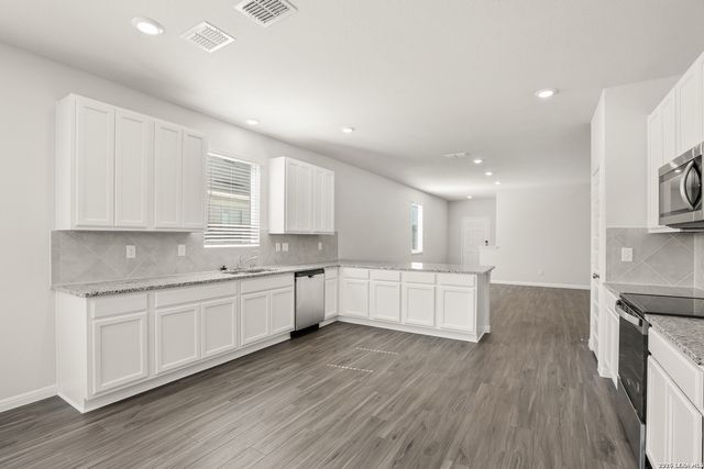 8406 Smithers Avenue, San Antonio, TX 78252