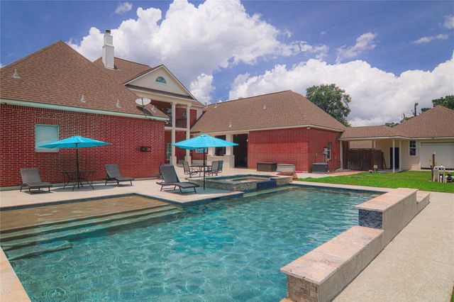 19602 Riverwalk Drive, Porter, TX 77365