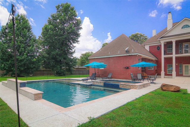 19602 Riverwalk Drive, Porter, TX 77365