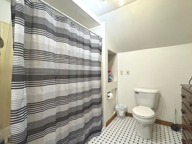 517 W Beaver Street, St. Anne, IL 60964