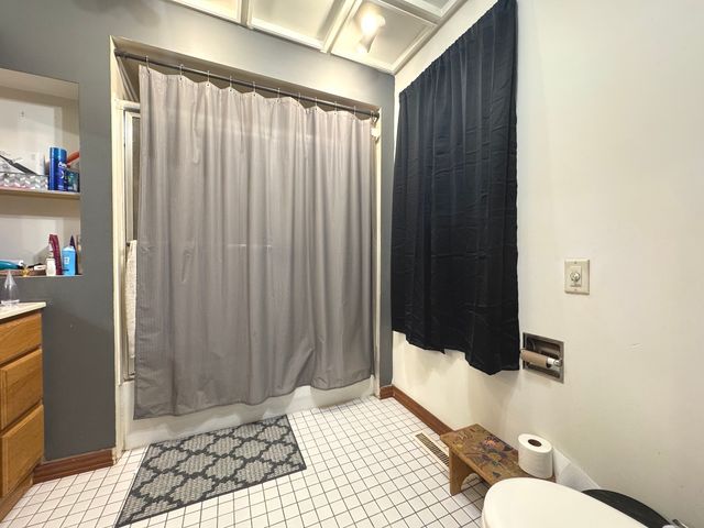 517 W Beaver Street, St. Anne, IL 60964