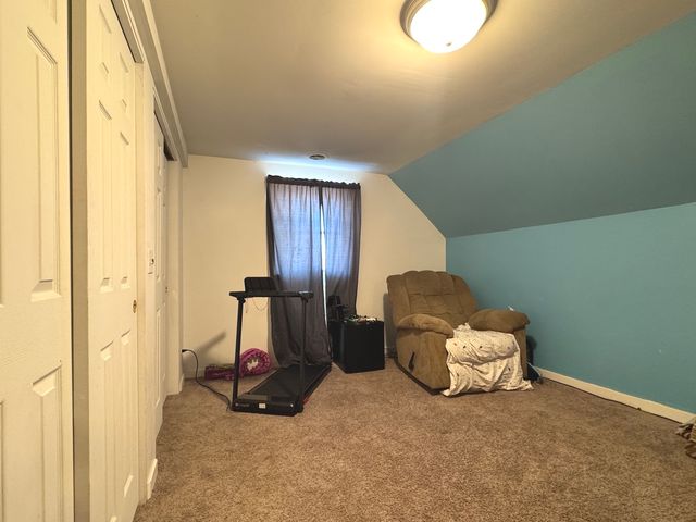 517 W Beaver Street, St. Anne, IL 60964