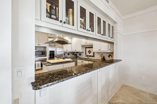 1112 Prospect Promenade Unit 302, Panama City Beach, FL 32413