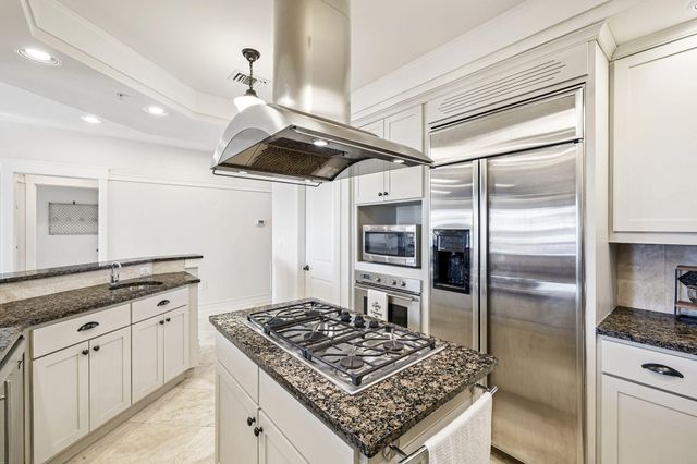 1112 Prospect Promenade Unit 302, Panama City Beach, FL 32413