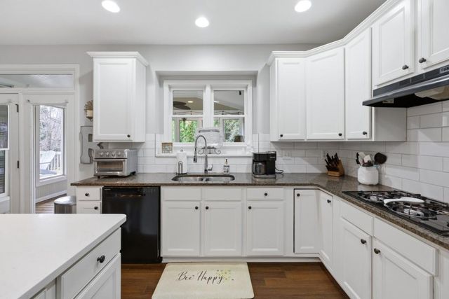 7630 Tenspeed Court, Flowery Branch, GA 30542