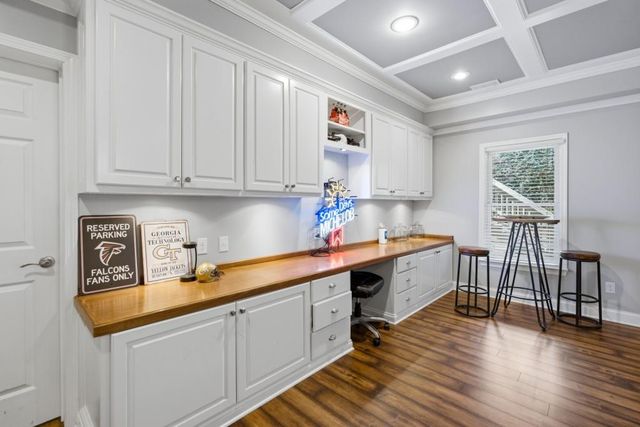 7630 Tenspeed Court, Flowery Branch, GA 30542