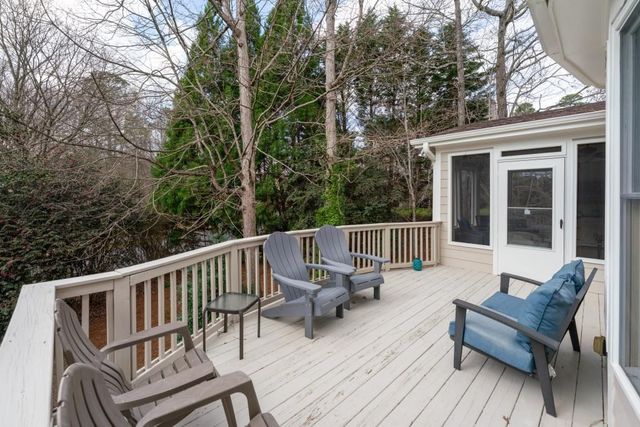 7630 Tenspeed Court, Flowery Branch, GA 30542