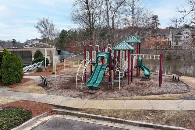 7630 Tenspeed Court, Flowery Branch, GA 30542