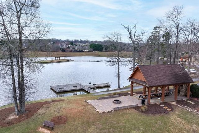 7630 Tenspeed Court, Flowery Branch, GA 30542