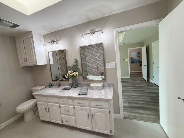 2805 Burlwood Drive, Dalworthington Gardens, TX 76016