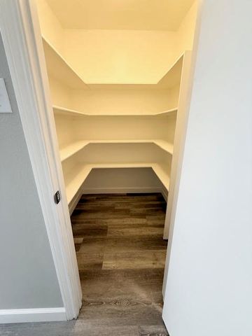 2805 Burlwood Drive, Dalworthington Gardens, TX 76016